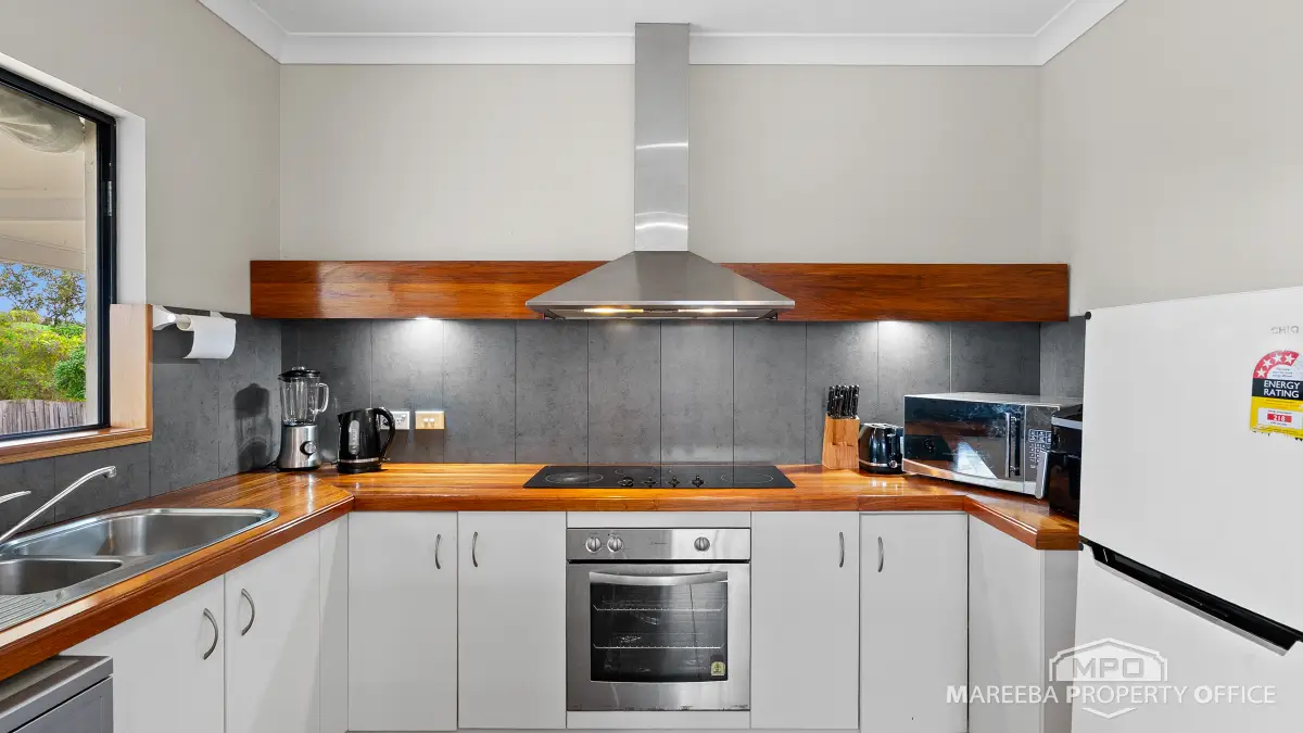 17 Maria Close, Mareeba, QLD, Mareeba - Thumbnail 7