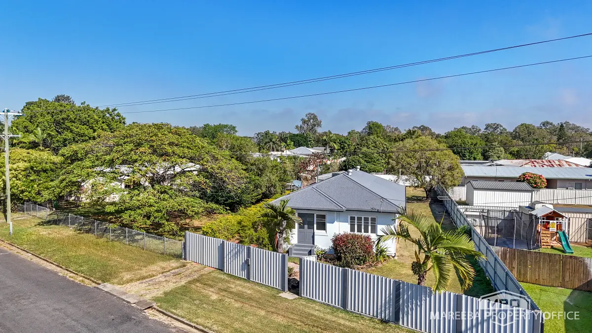 54 Walsh Street, Mareeba, QLD, Mareeba - Thumbnail 3