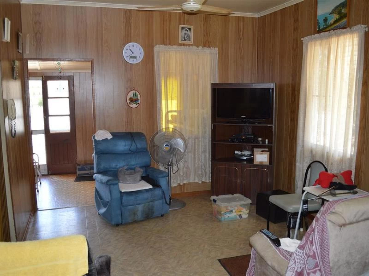 72 Walsh Street, Mareeba, QLD, Mareeba - Thumbnail 3