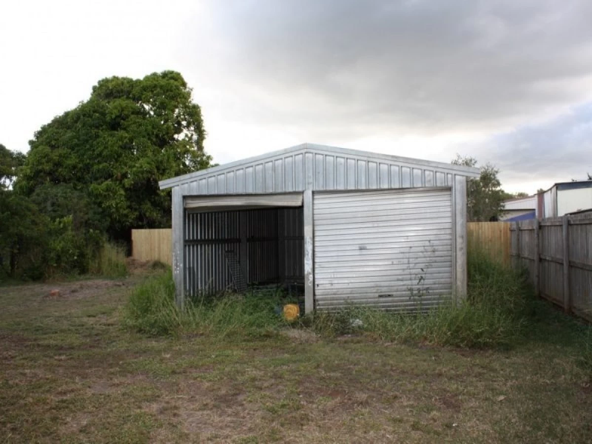 38 Doyle Street, Mareeba, QLD, Mareeba - Thumbnail 4