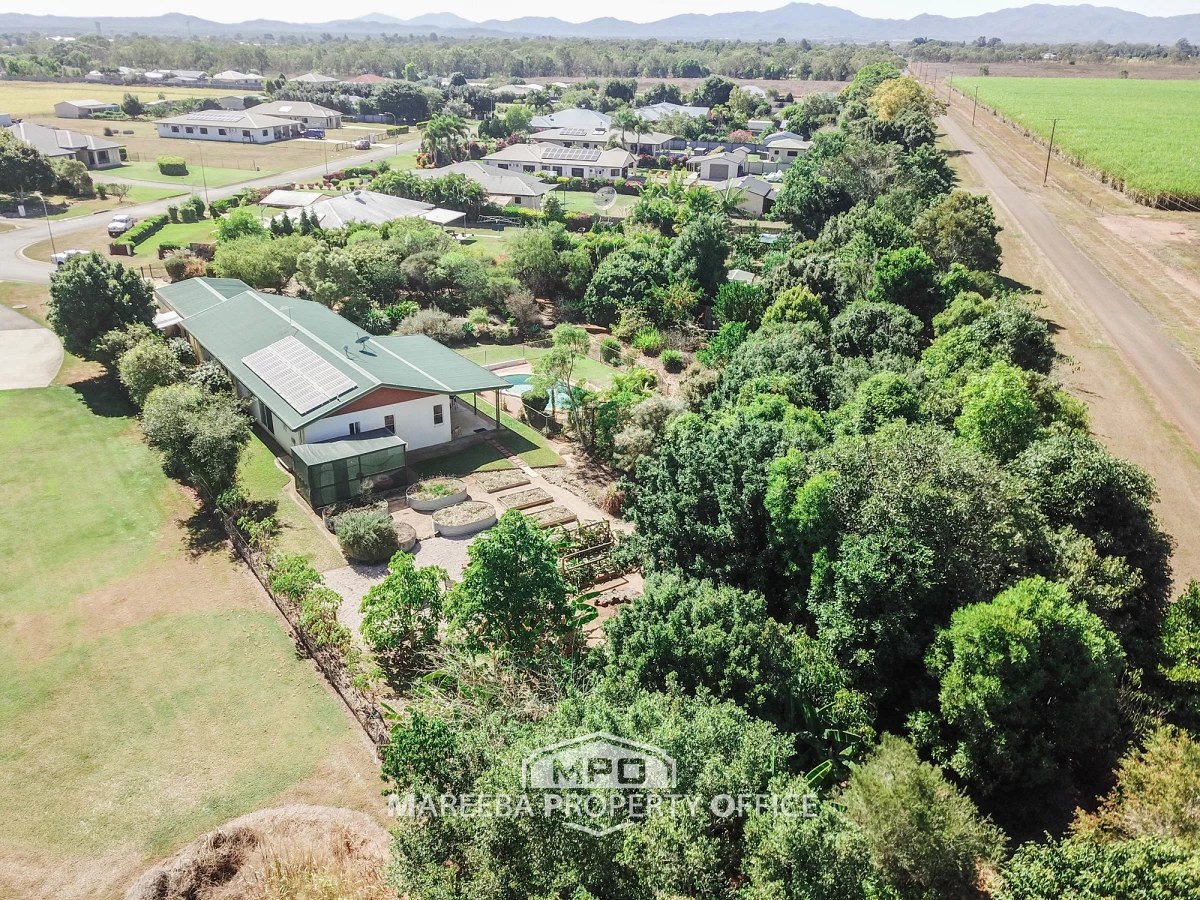 23 Joan Crescent, Mareeba, QLD, Mareeba - Thumbnail 4