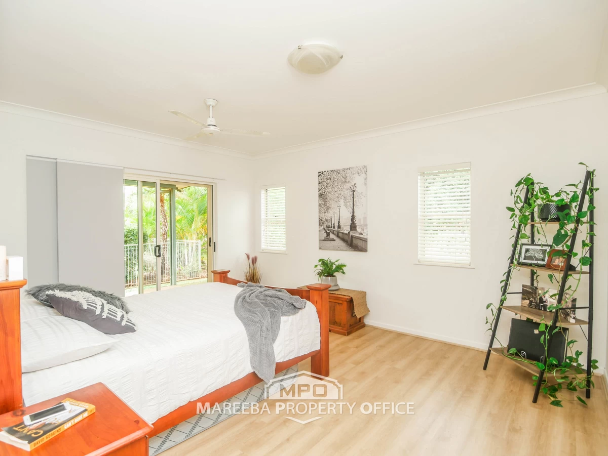 23 Joan Crescent, Mareeba, QLD, Mareeba - Thumbnail 6