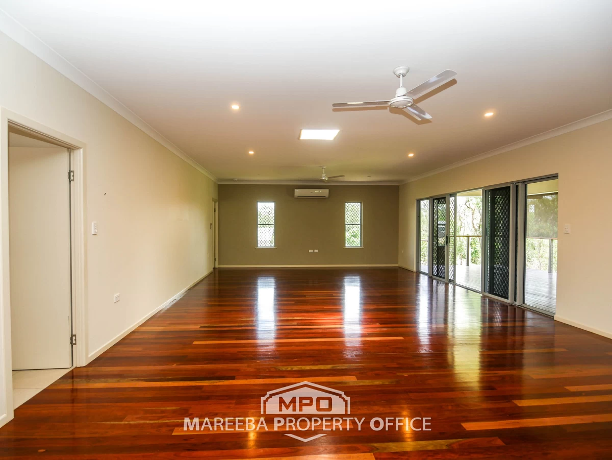 2 Riverlands Drive, Mareeba, QLD, Mareeba - Thumbnail 4