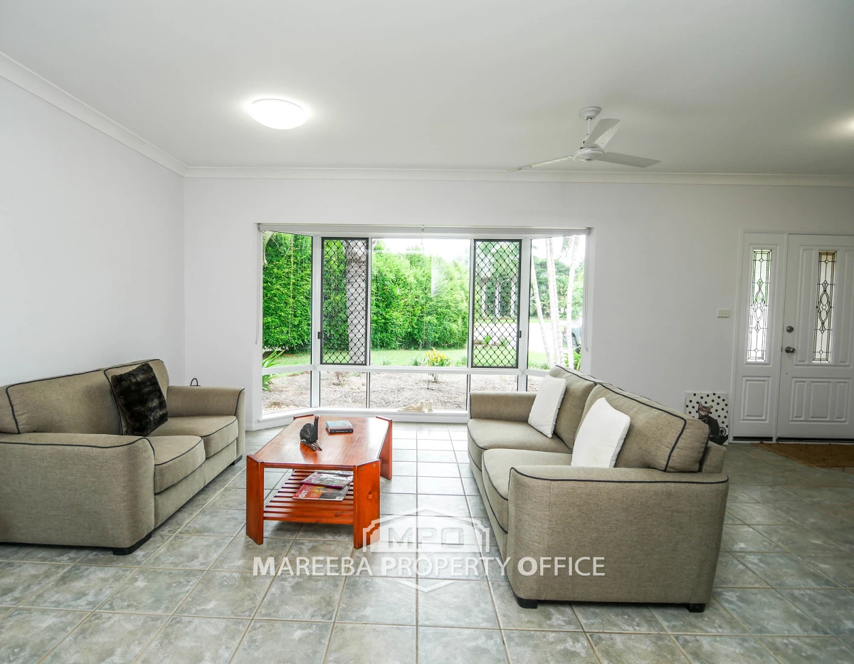 7 Debel Close, Mareeba, QLD, Mareeba - Thumbnail 3