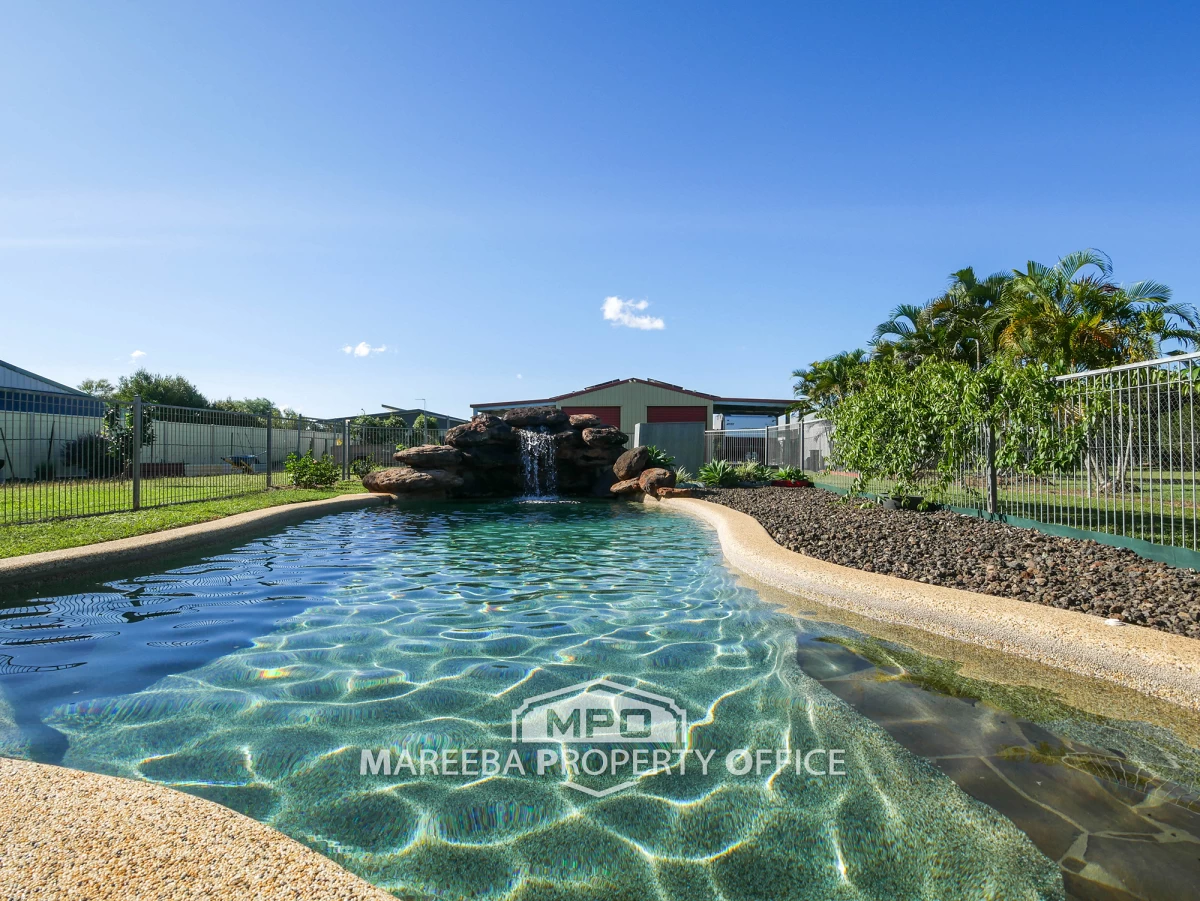9 Natalie Close, Mareeba, QLD, Mareeba - Thumbnail 4