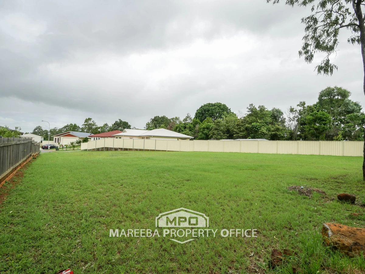 18 Michelina Close, Mareeba, QLD, Mareeba - Thumbnail 3