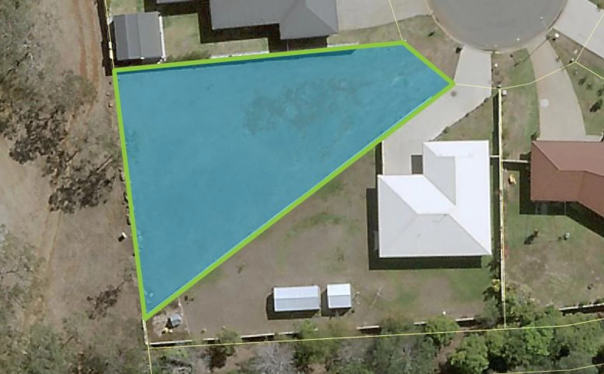 18 Michelina Close, Mareeba, QLD, Mareeba - Thumbnail 5