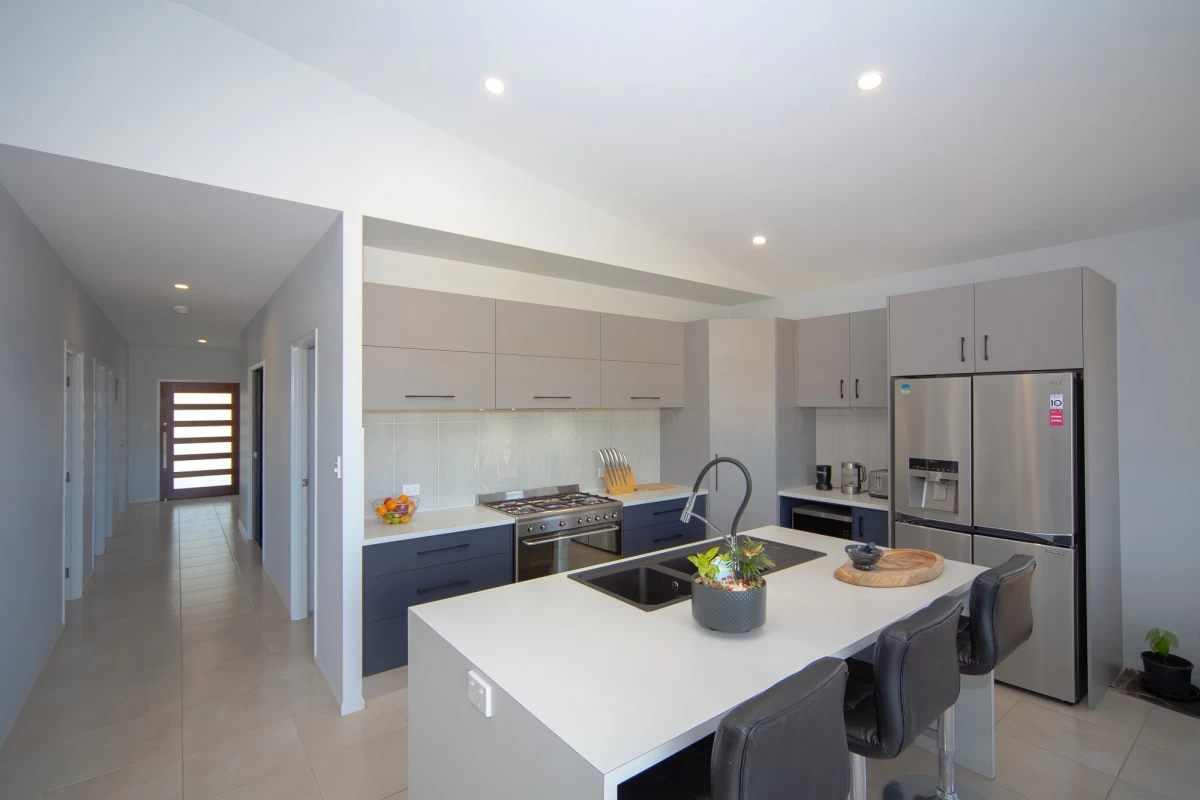 10 Riverlands Drive, Mareeba, QLD, Mareeba - Thumbnail 3