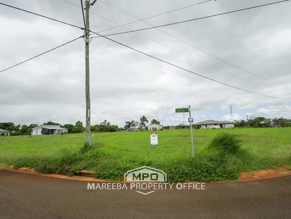 2 Teresa Close, Mareeba, QLD, Mareeba - Thumbnail 6