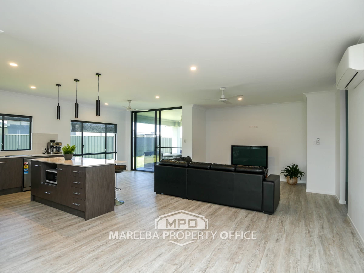7 Allara Street, Mareeba, QLD, Mareeba - Thumbnail 2