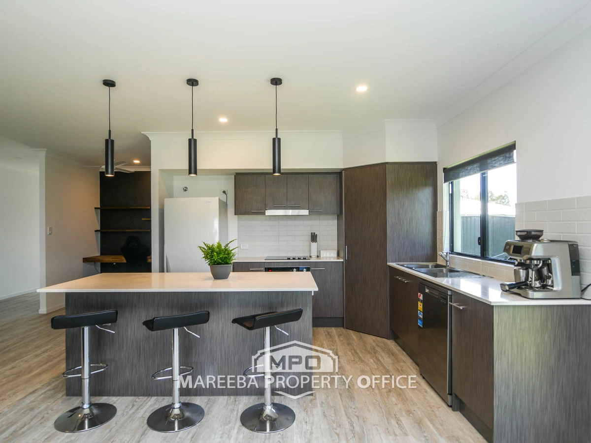 7 Allara Street, Mareeba, QLD, Mareeba - Thumbnail 3