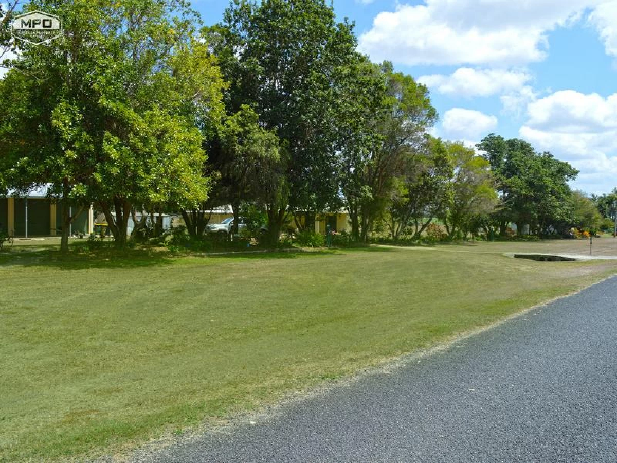 109 Coolamon Close, Mareeba, QLD, Mareeba - Thumbnail 7