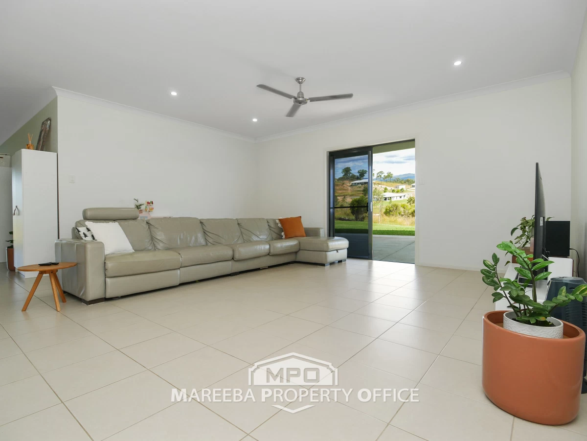 25 Country Road, Mareeba, QLD, Mareeba - Thumbnail 3