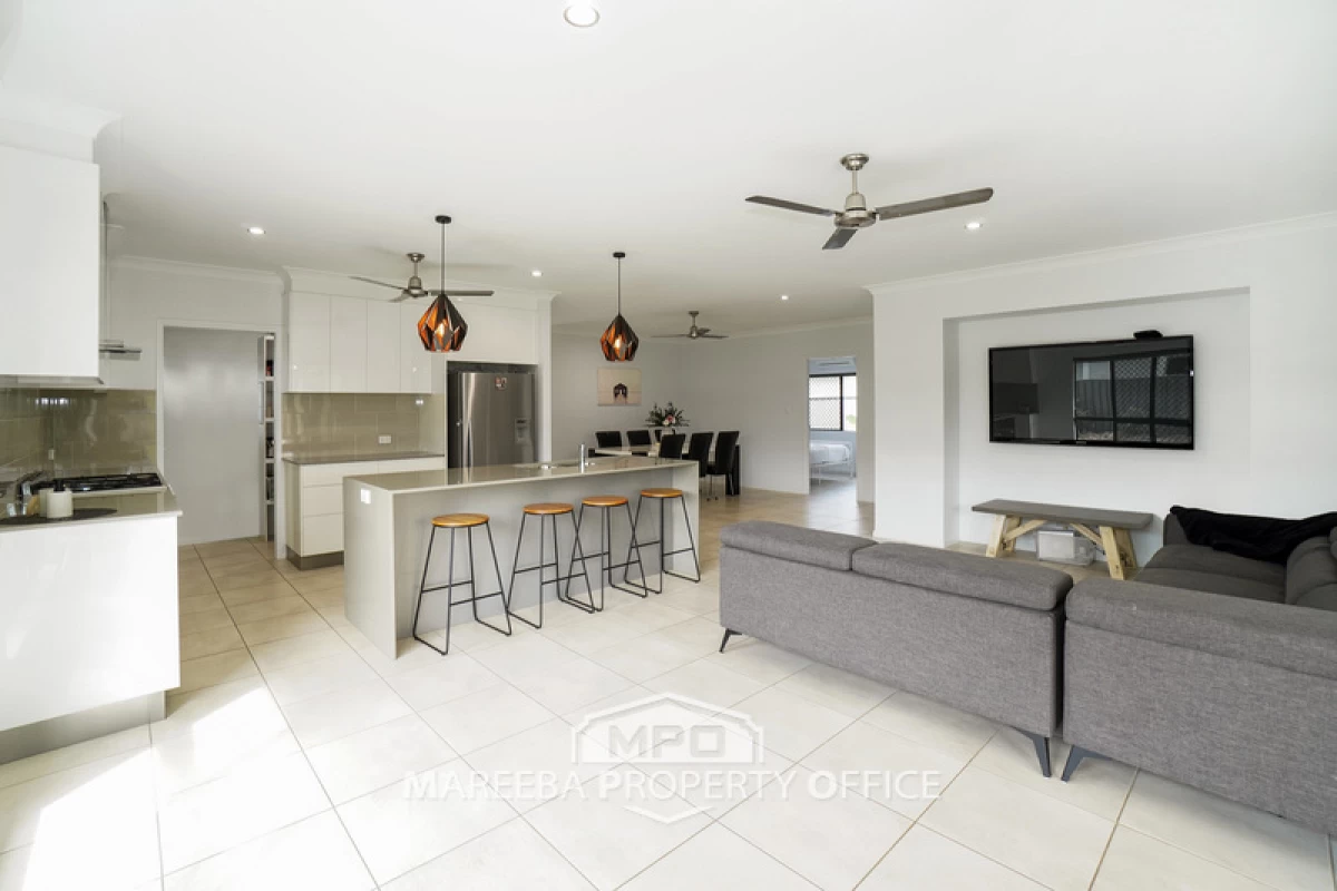 39 Karobean Drive, Mareeba, QLD, Mareeba - Thumbnail 7