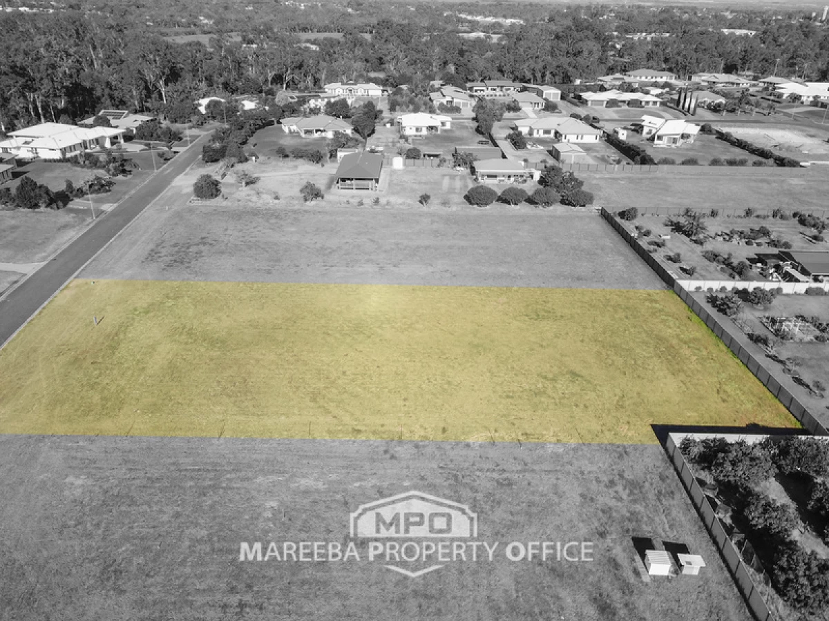 15 Parklands Circuit, Mareeba, QLD, Mareeba - Thumbnail 8