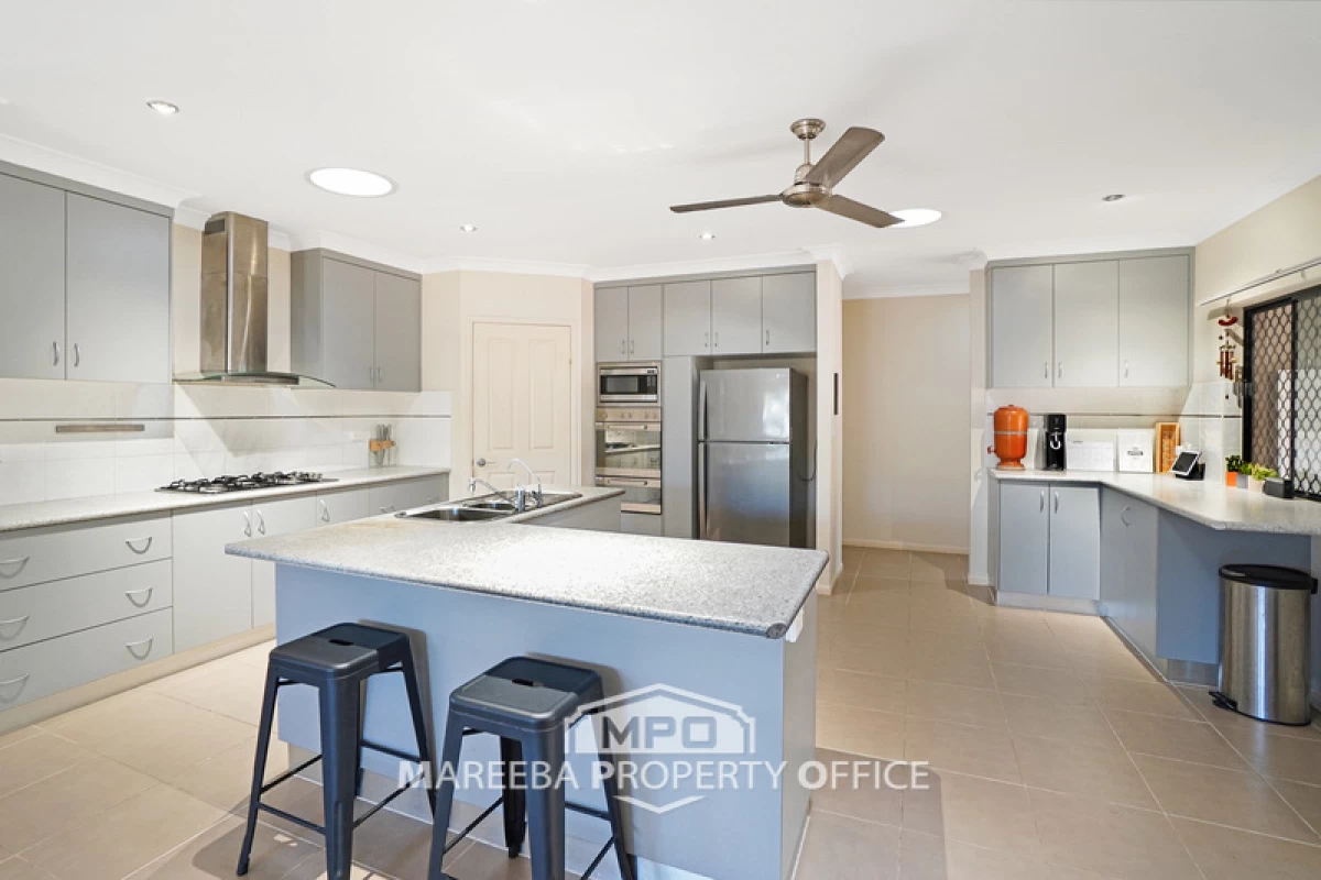 15 River Drive, Mareeba, QLD, Mareeba - Thumbnail 3