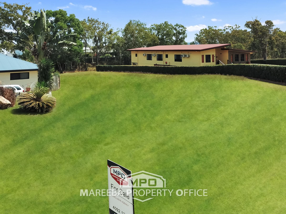 21 Maria Close, Mareeba, QLD, Mareeba - Thumbnail 2