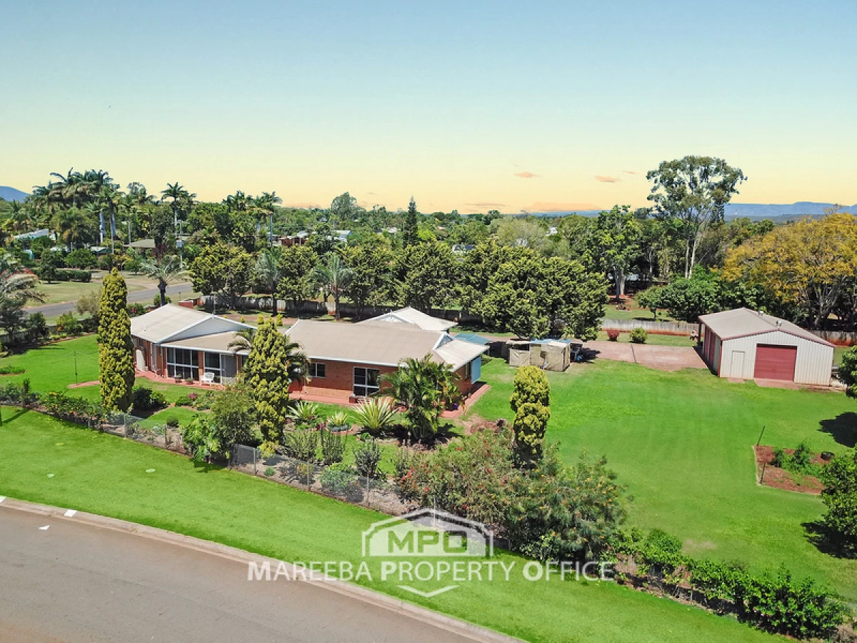 2 Wylandra Drive, Mareeba, QLD, Mareeba - Thumbnail 2