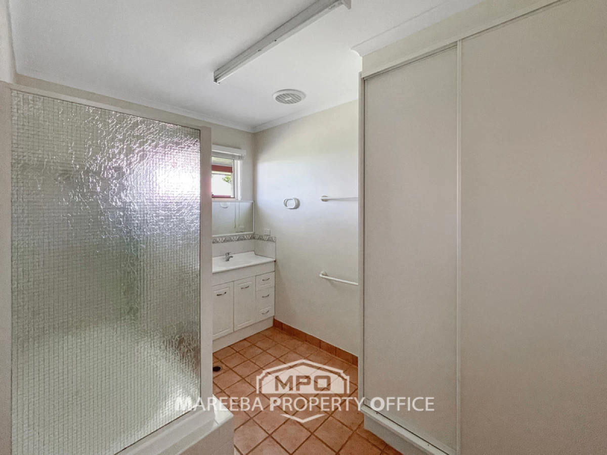 11 Ceola Drive, Mareeba, QLD, Mareeba - Thumbnail 5