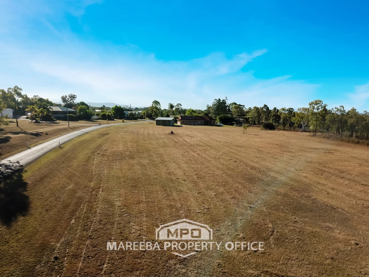 29 Kenneally Road, Mareeba, QLD, Mareeba - Thumbnail 3