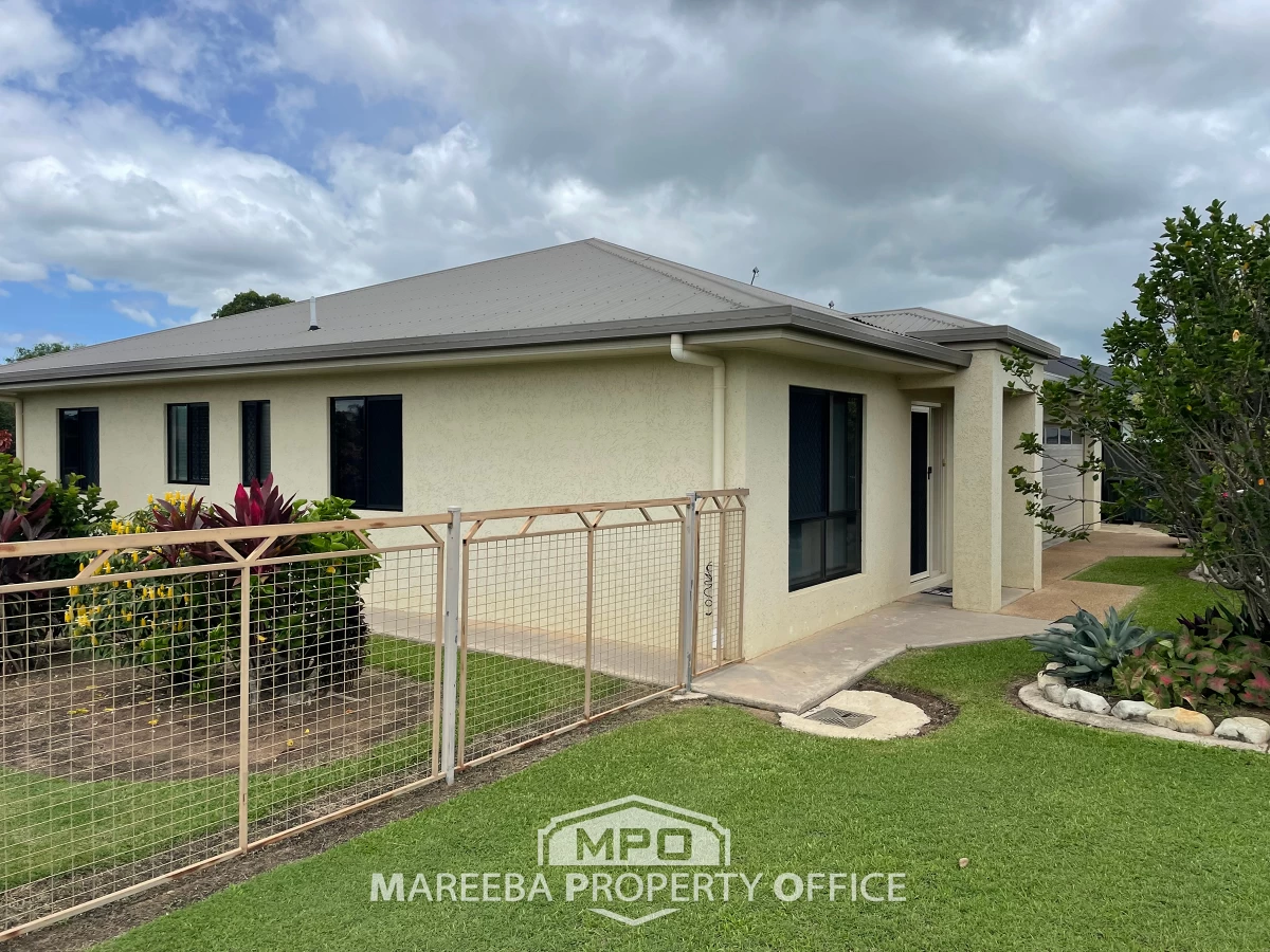 1 Maria Close, Mareeba, QLD, Mareeba - Thumbnail 2