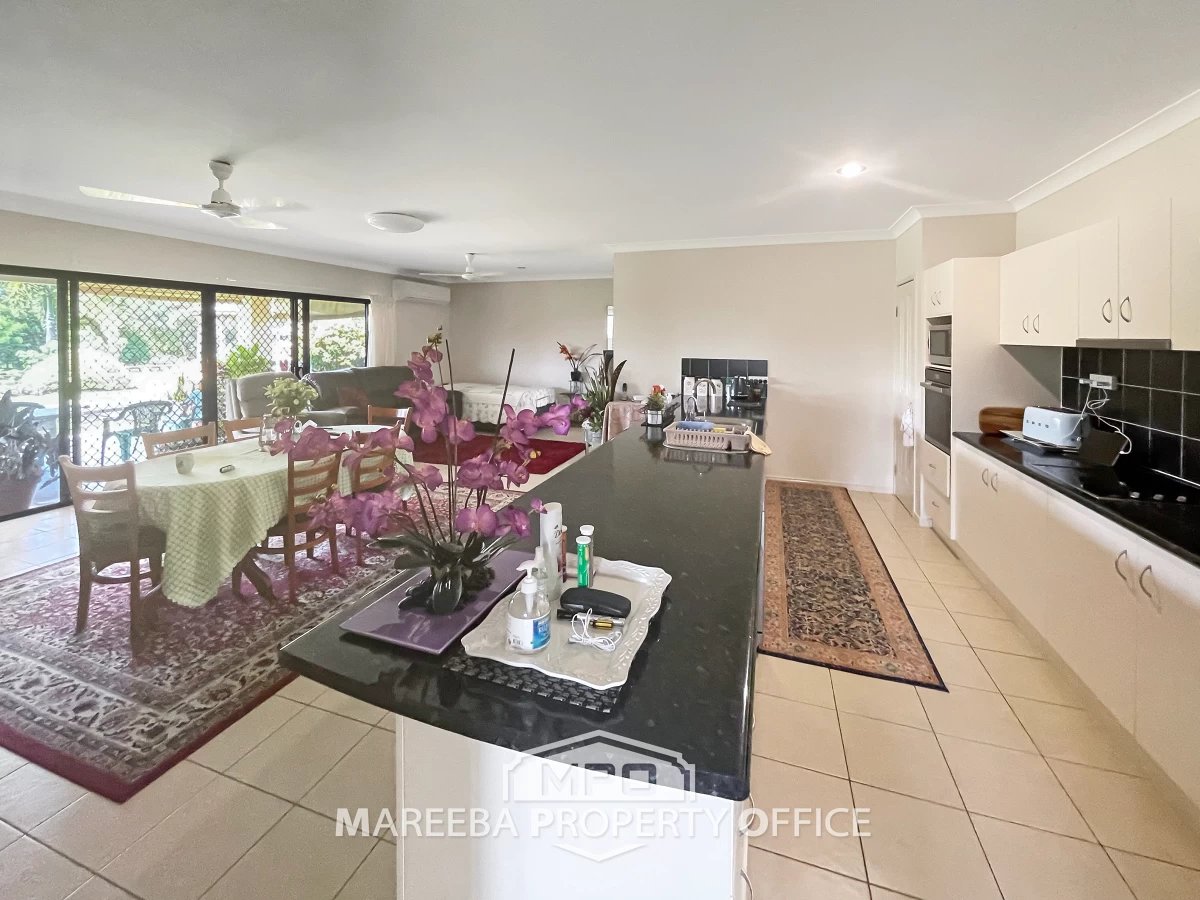 1 Maria Close, Mareeba, QLD, Mareeba - Thumbnail 4