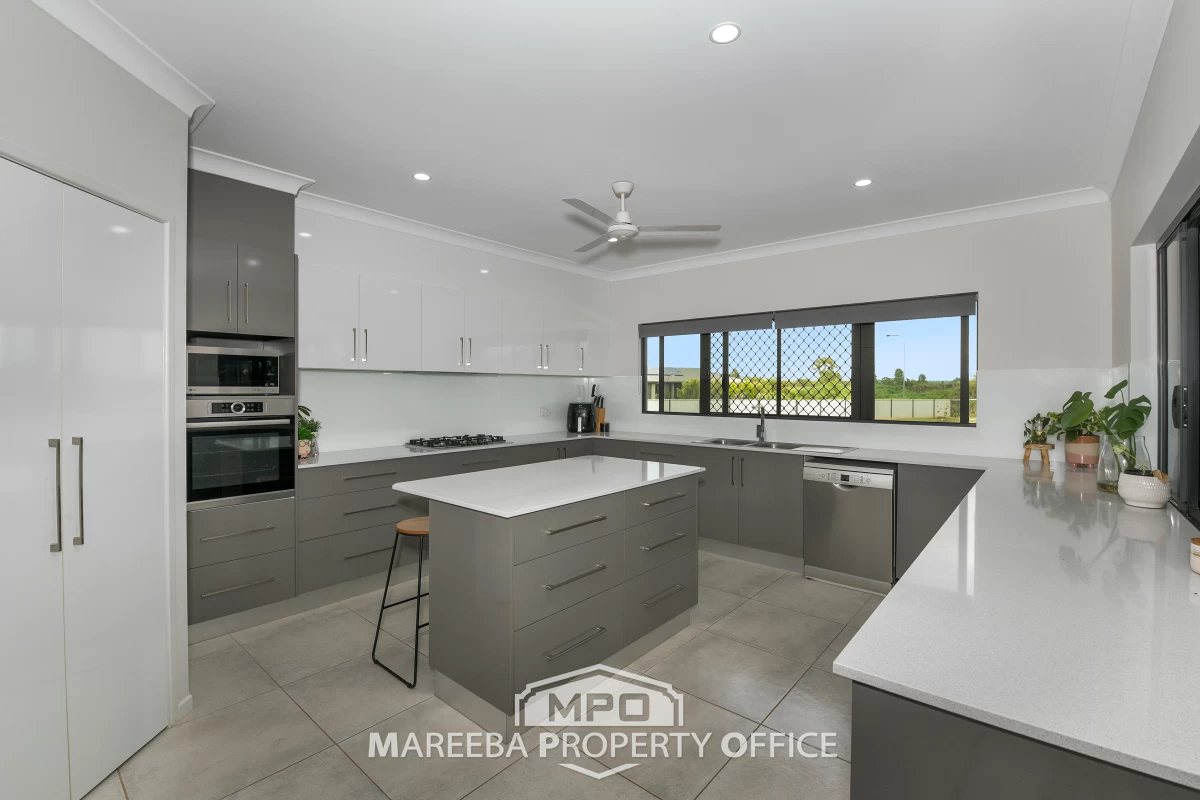 1 Norman Street, Mareeba, QLD, Mareeba - Thumbnail 3