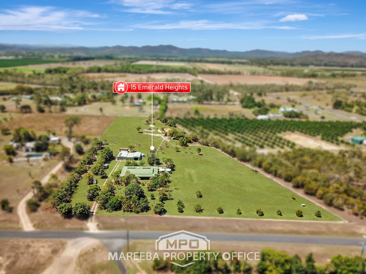 15 Emerald Heights Road, Mareeba, QLD