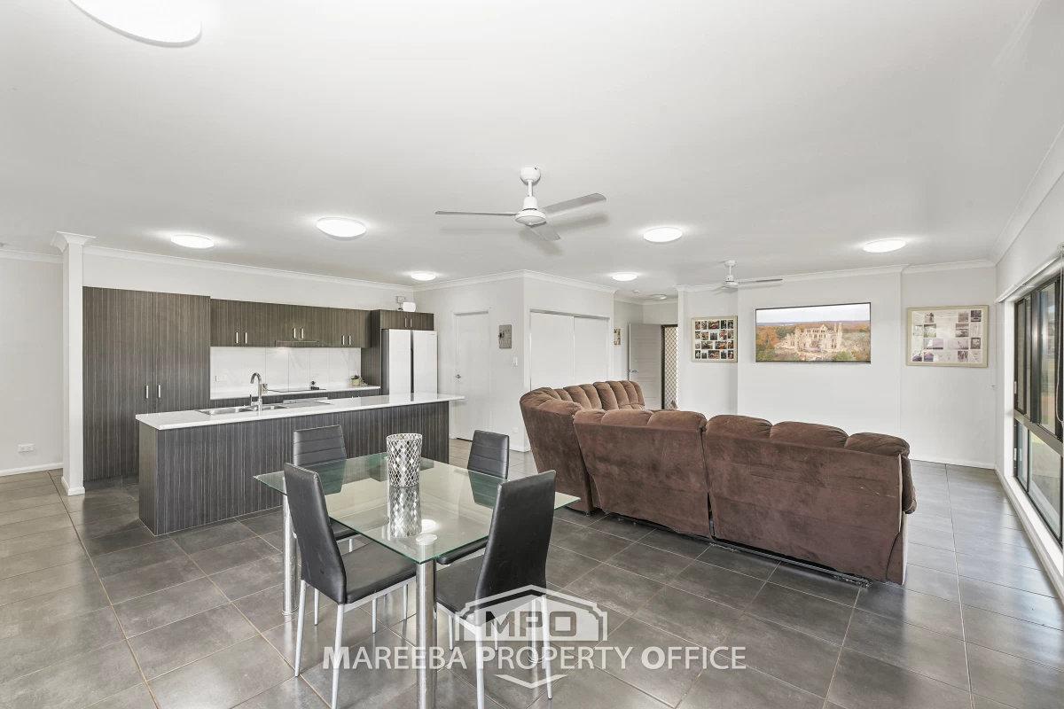 5 Norman Street, Mareeba, QLD, Mareeba - Thumbnail 6