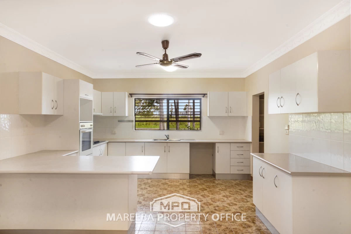 106 McGrath Road, Mareeba, QLD, Mareeba - Thumbnail 2