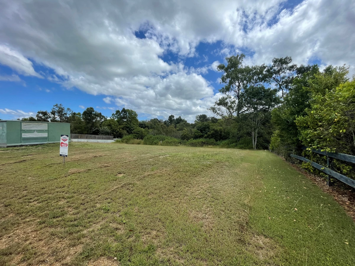 28 Andre Street, Mareeba, QLD, Mareeba - Thumbnail 2