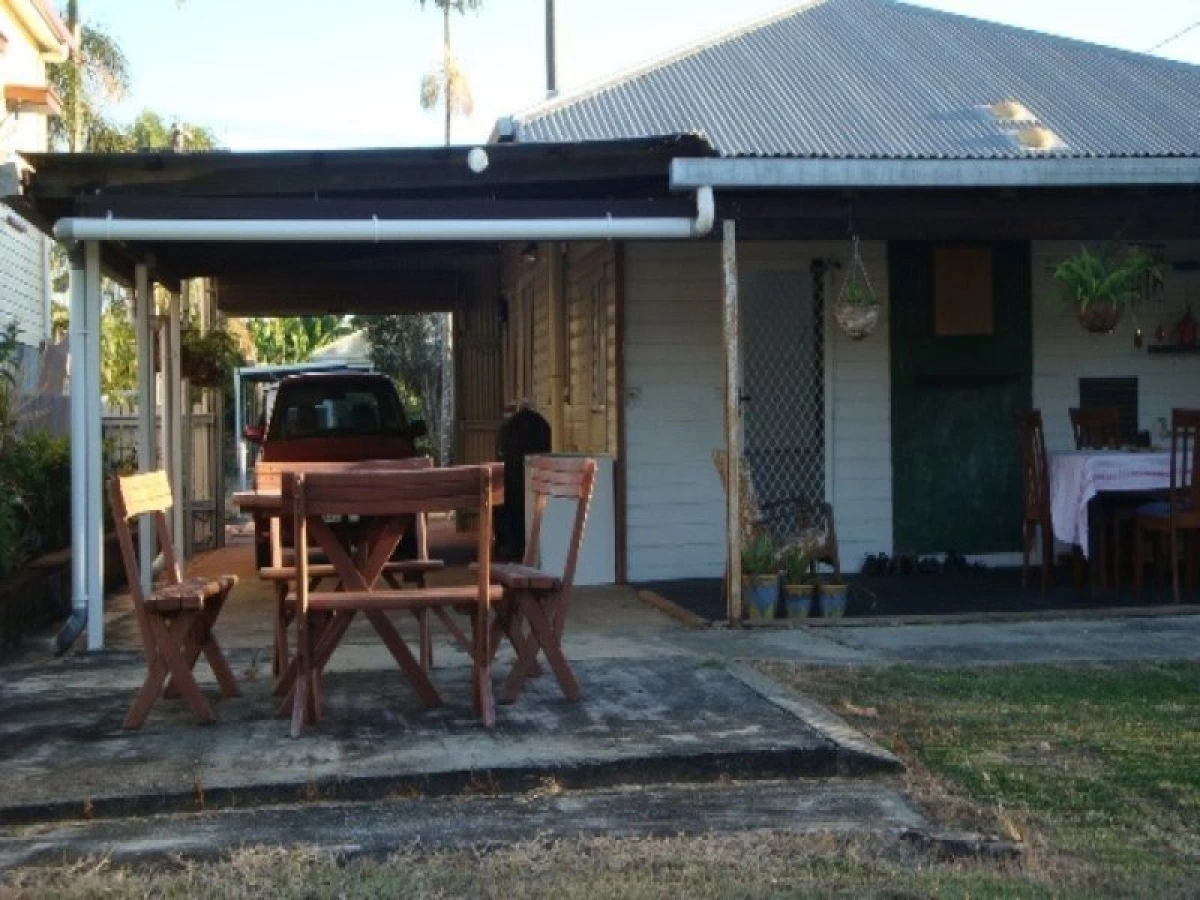 27 Robins Street, Mareeba, QLD, Mareeba - Thumbnail 6