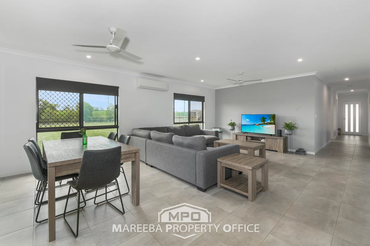 2 Agius Crescent, Mareeba, QLD, Mareeba - Thumbnail 5