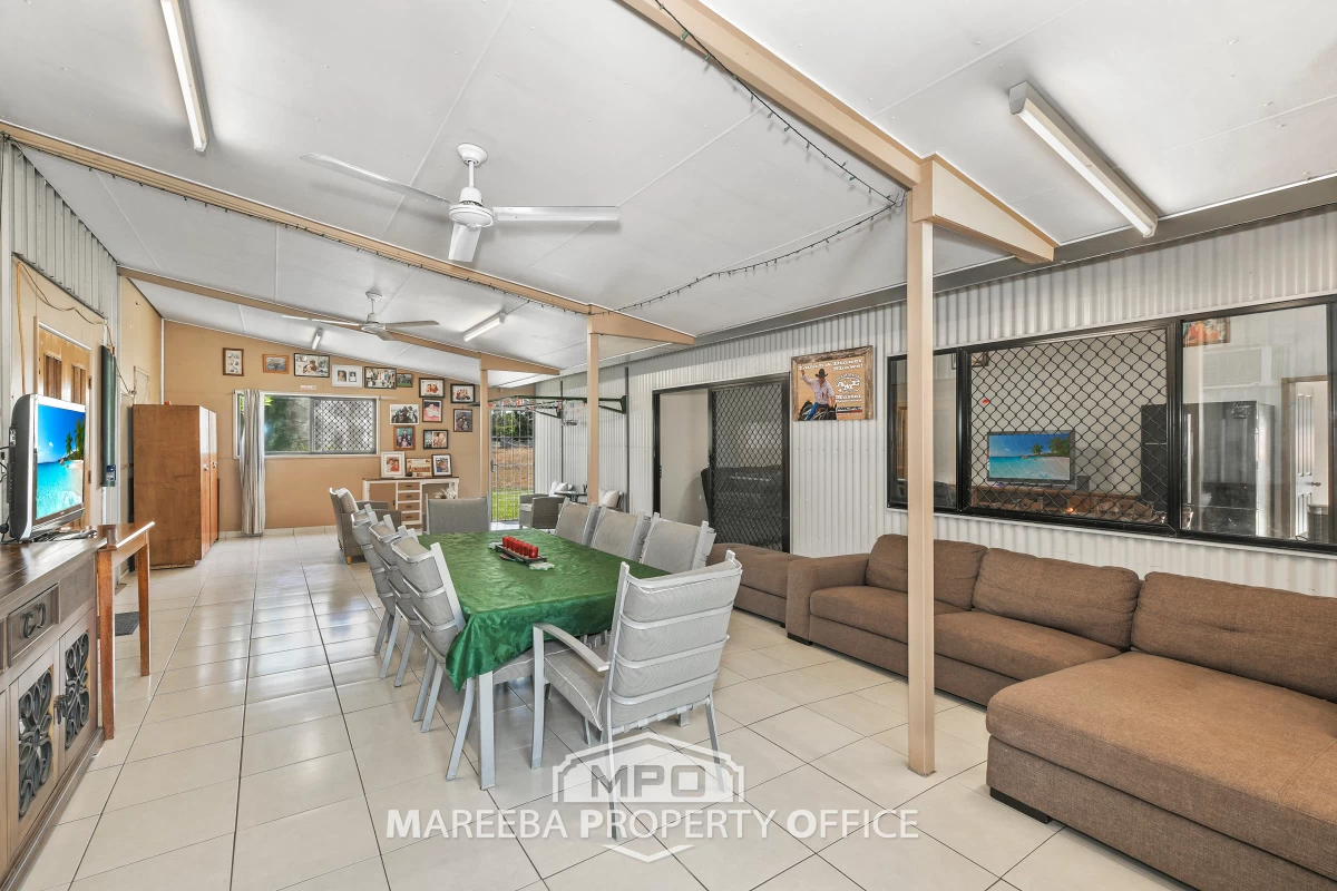 114 Coolamon Close, Mareeba, QLD, Mareeba - Thumbnail 5