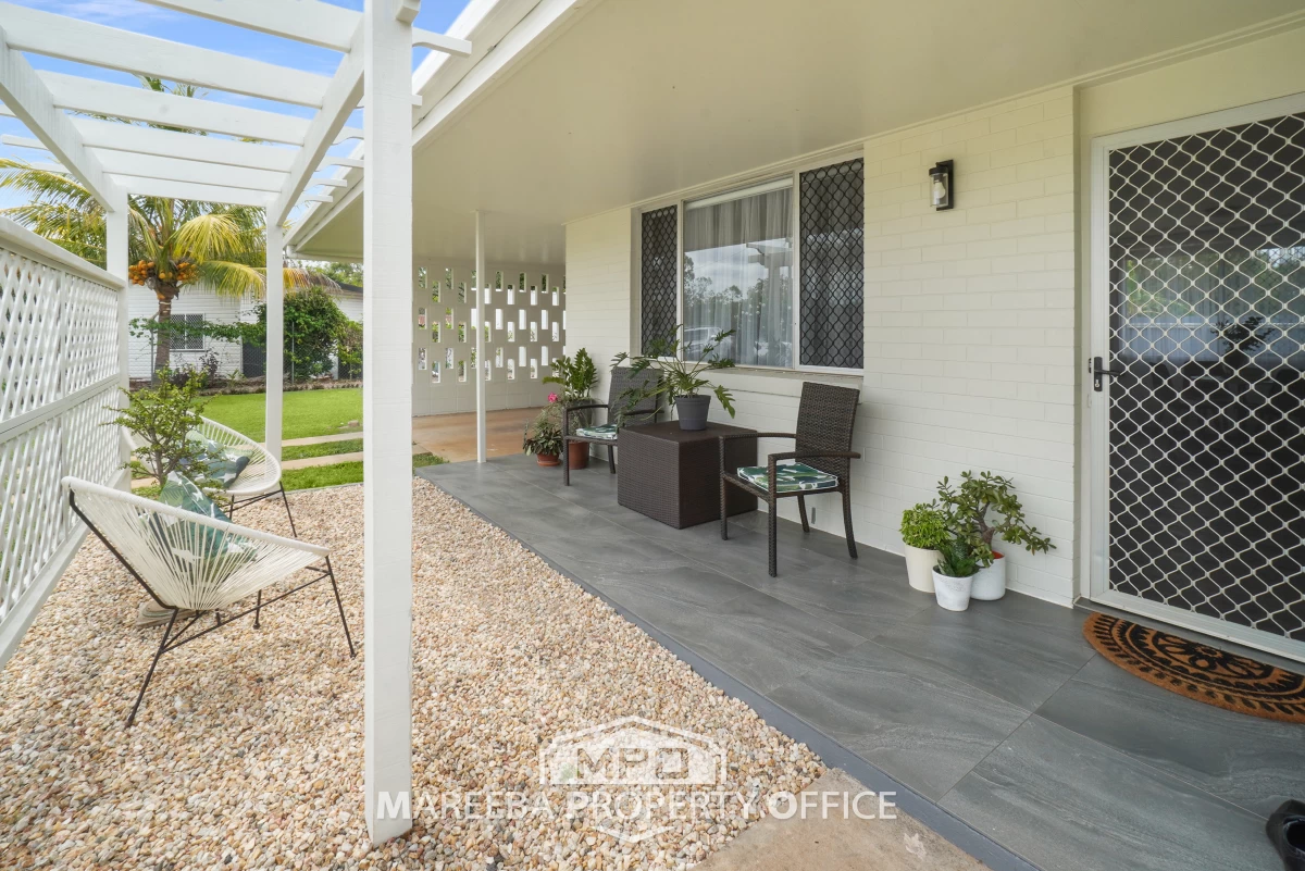 4 Adams Street, Mareeba, QLD, Mareeba - Thumbnail 2