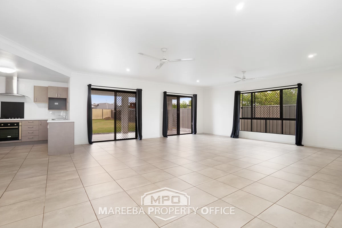 10 Frigate Close, Mareeba, QLD, Mareeba - Thumbnail 7