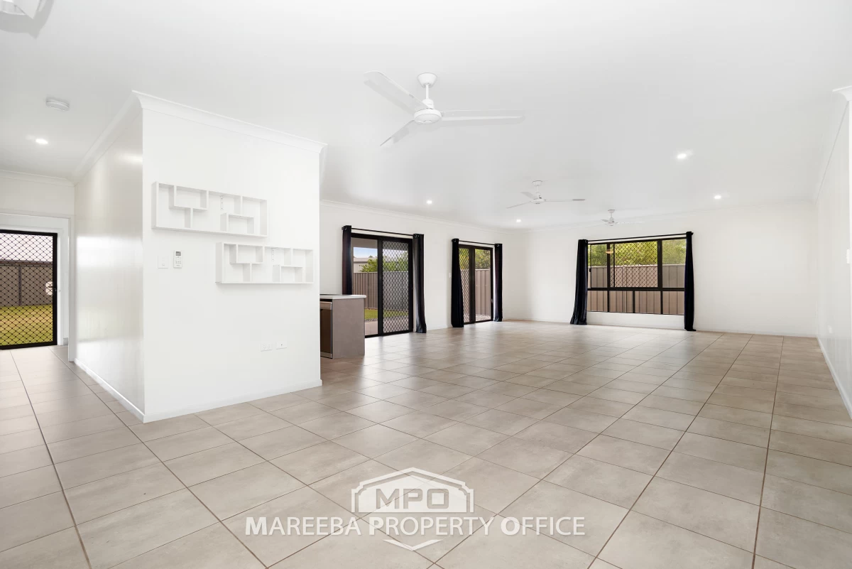 10 Frigate Close, Mareeba, QLD, Mareeba - Thumbnail 8