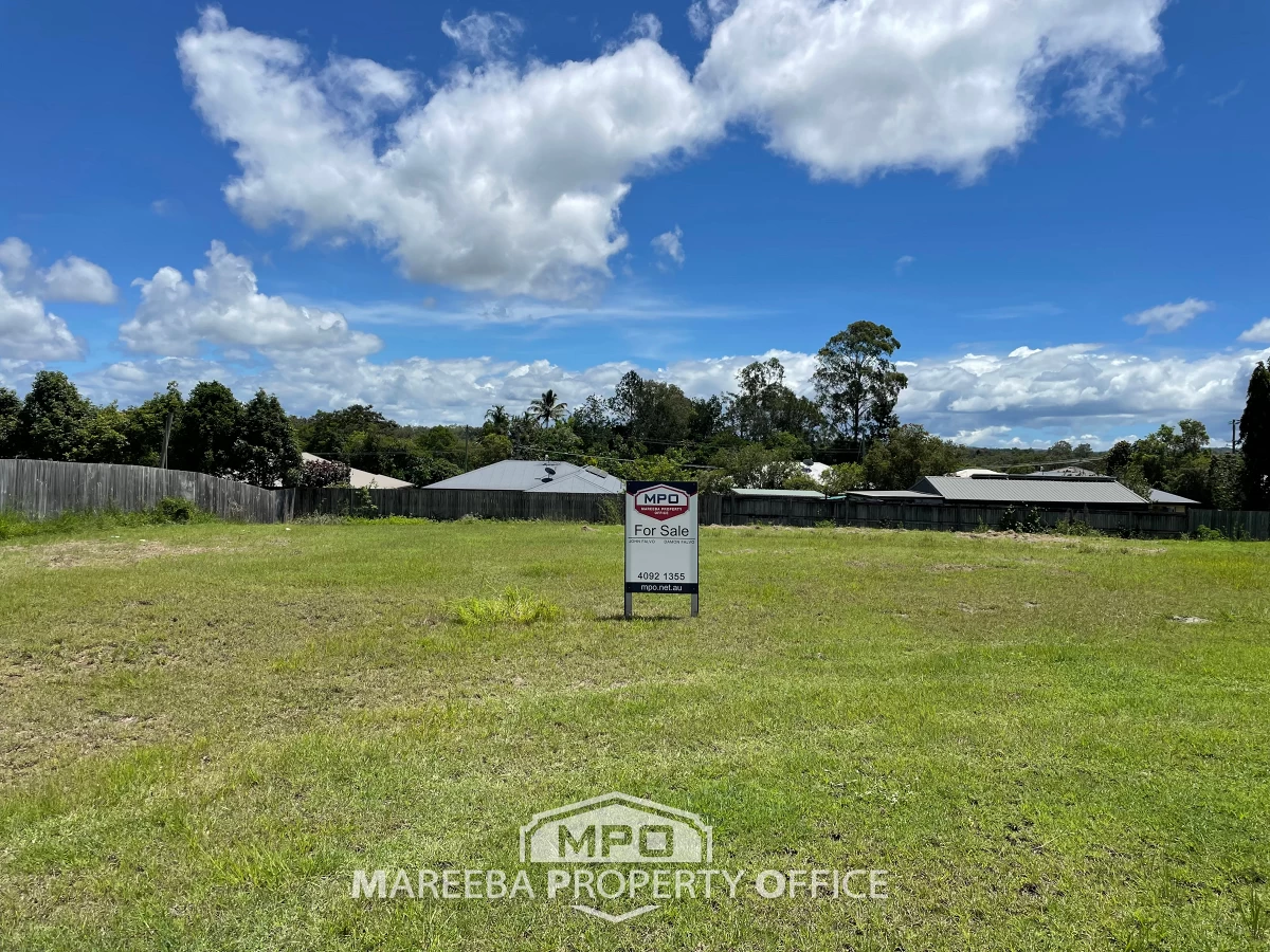 19 Damien Street, Mareeba, QLD, Mareeba - Thumbnail 2