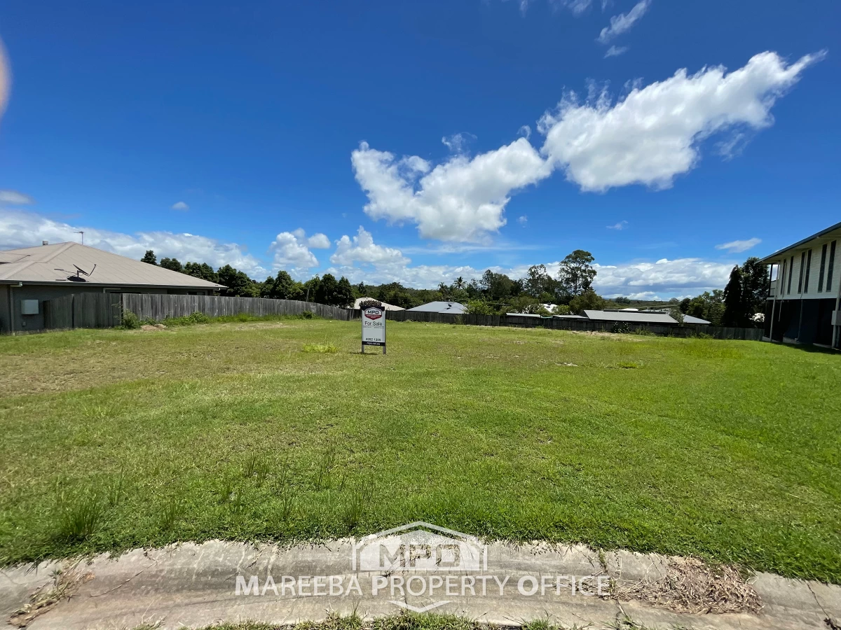 19 Damien Street, Mareeba, QLD, Mareeba - Thumbnail 6