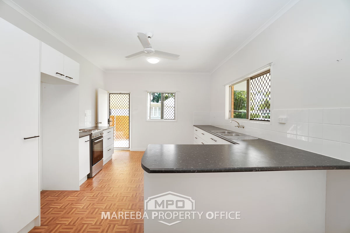 9 Byrnes Street, Mareeba, QLD, Mareeba - Thumbnail 2