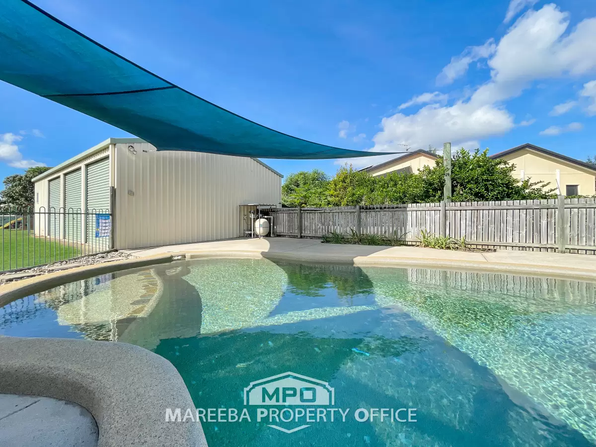 11 Mountain View Close, Mareeba, QLD, Mareeba - Thumbnail 2