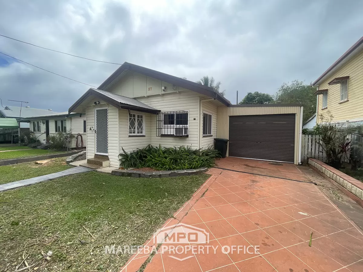 27 Robins Street, Mareeba, QLD