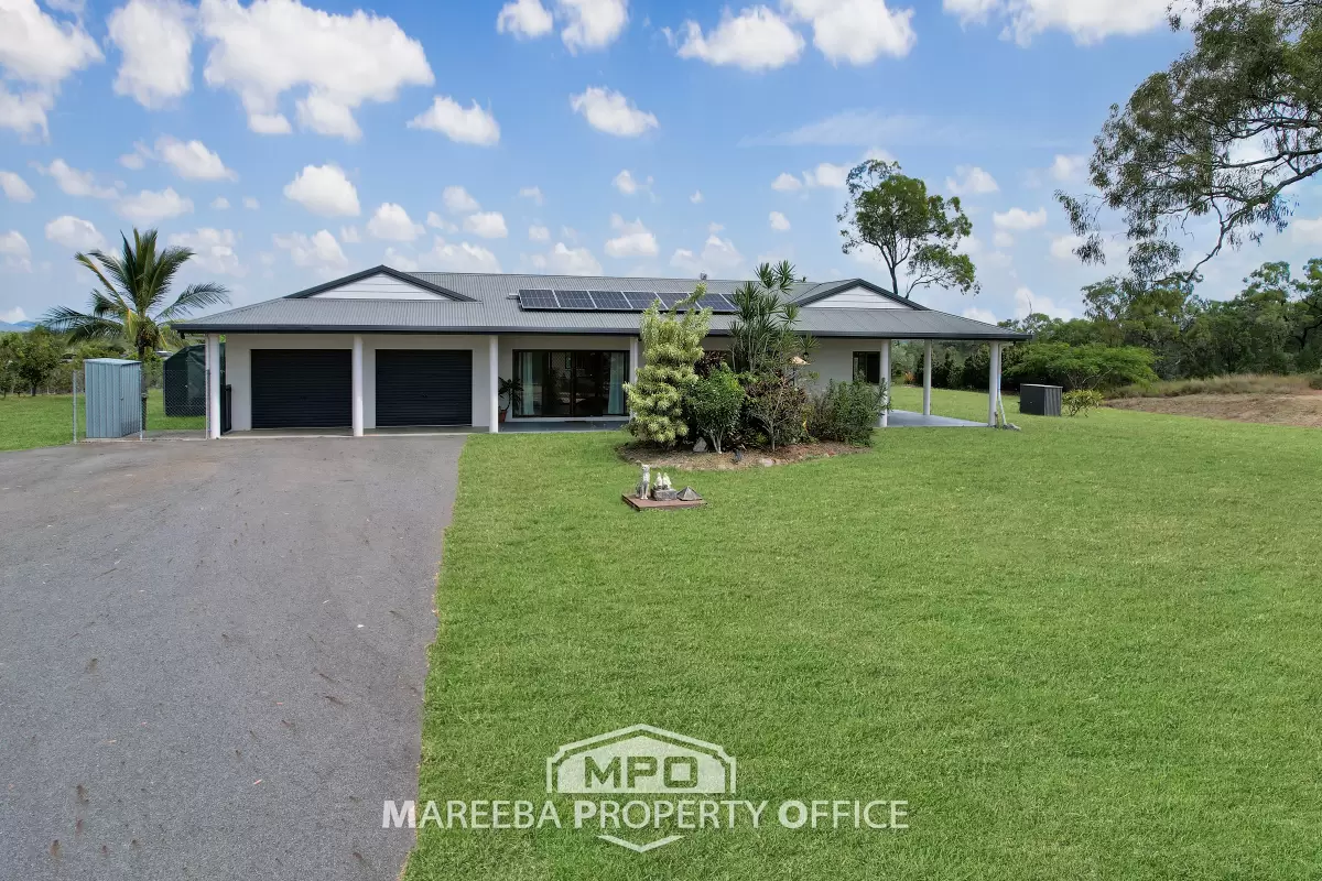 66 Country Road, Mareeba, QLD, Mareeba - Thumbnail 2