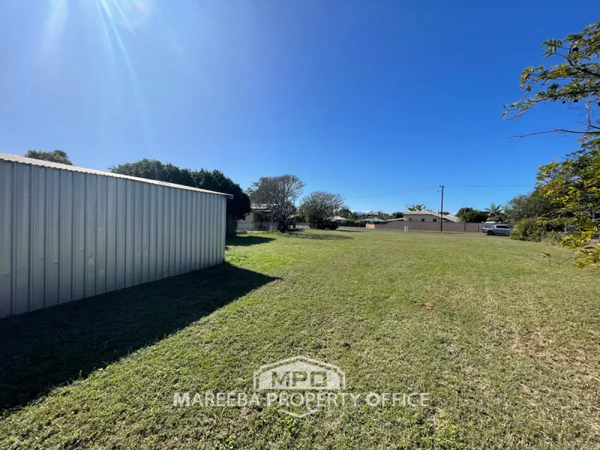 38 Doyle Street, Mareeba, QLD, Mareeba - Thumbnail 6