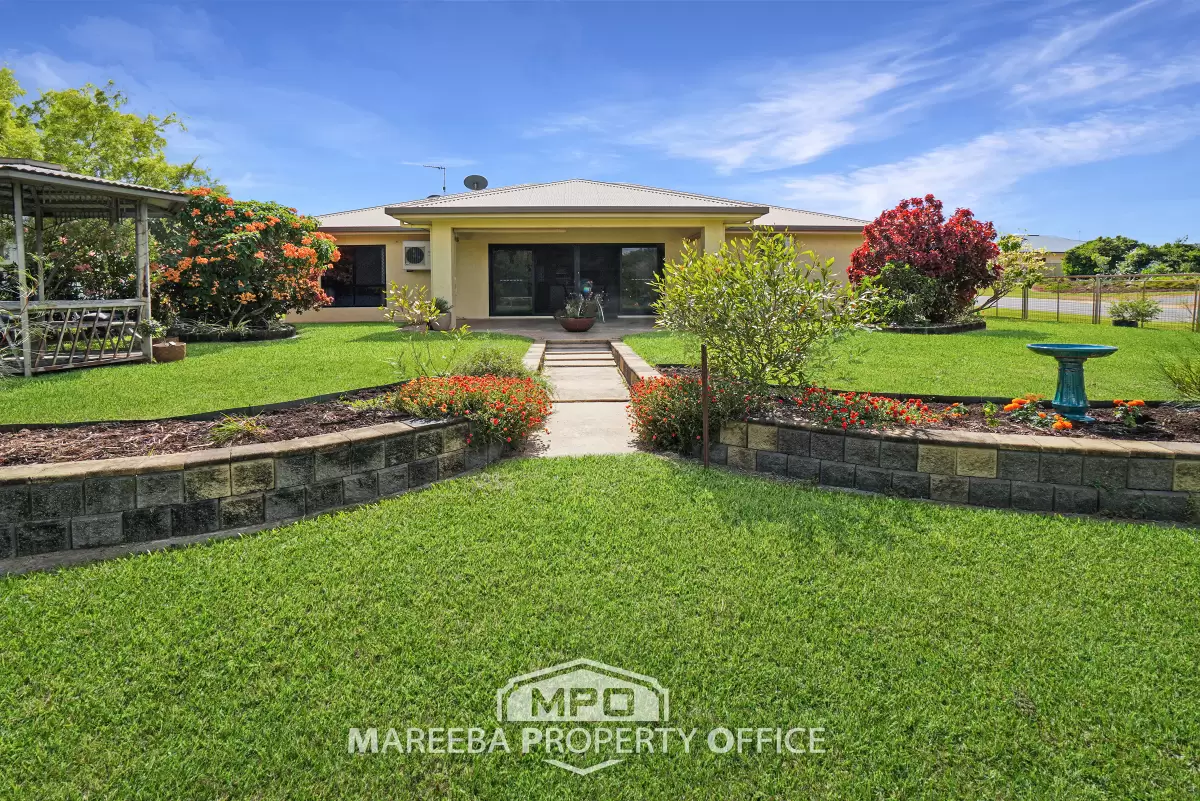 1 Maria Close, Mareeba, QLD, Mareeba - Thumbnail 2