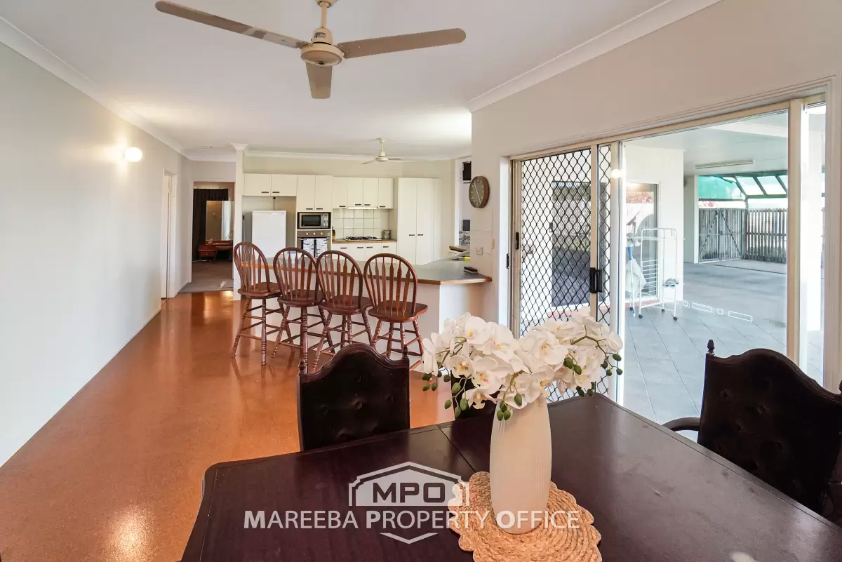 20 Jacinta Crescent, Mareeba, QLD, Mareeba - Thumbnail 2